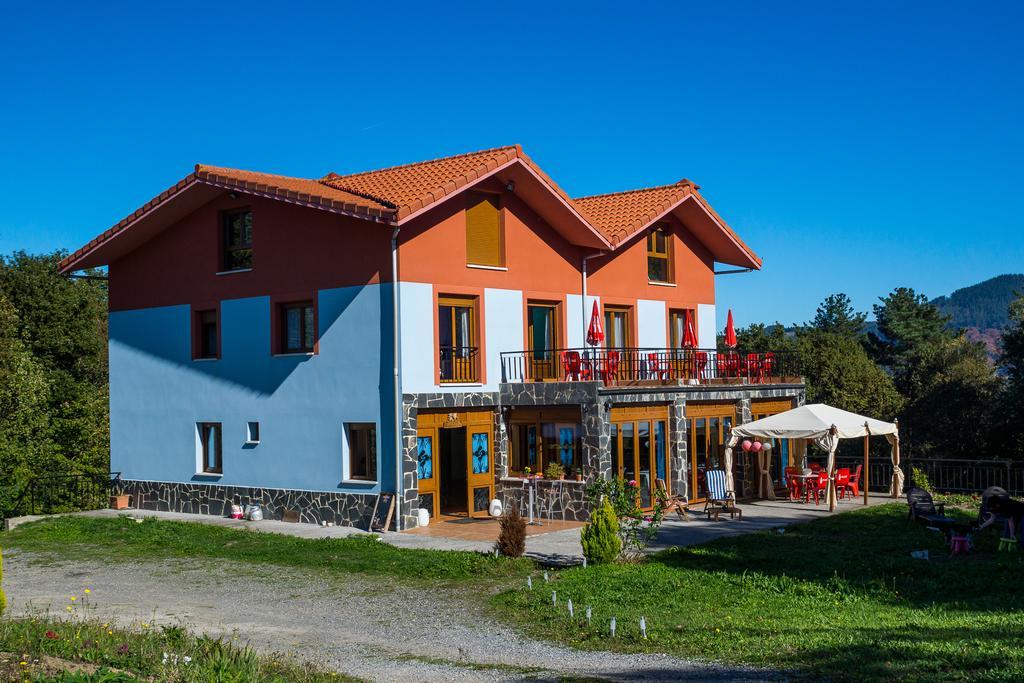 Отель Mendi Alai Карранца Экстерьер фото